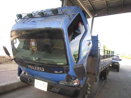 NPRหัวการ์ตูน120แรง-รถห้าง-