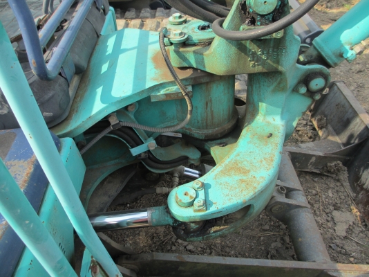 ขายไปซะแล้วสงสัยขายถูกไปไหมเนี้ยย KOMATSU PC 35R-8  avance รถขุด เก่านอก  เลยครับ  น้องร็อคจัดให้