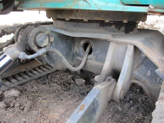 ขายไปซะแล้วสงสัยขายถูกไปไหมเนี้ยย KOMATSU PC 35R-8  avance รถขุด เก่านอก  เลยครับ  น้องร็อคจัดให้