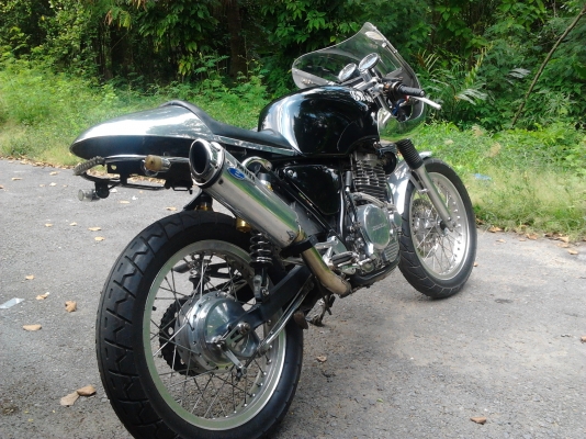 ขาย/แลก clubman 400นครปฐมครับเเต่งเต็มไปเลย