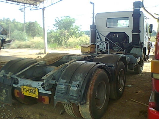 ขายหัวลาก VOLVO 320 แรงม้า เพลาเดียว ราคาถูก