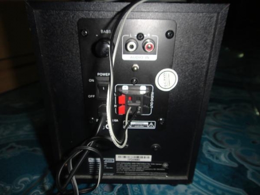 ขายลำโพงต่อกับคอมหรืออื่นๆๆ500..จ้า ขายลำโพงต่อกับคอมหรืออื่นๆๆ500..จ้า