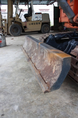 ขายรถขุดเล็ก HITACHI UH-M-10 นำเข้าจากประเทศญี่ปุ่น สภาพพร้อมใช้ 086-775-7900