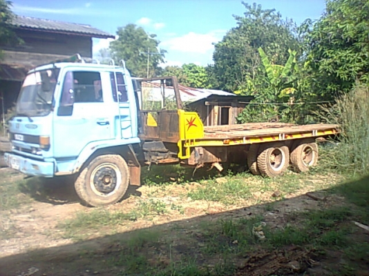 ขายเทเลอร์ลากแบคโฮ  2 เพลา เครื่อง HO7C ช่วงล่าง FUSO เบรคลมดัน วางหัว ROCKY คานหน้าใหญ่  ไม่มีเล่มทะเบียน