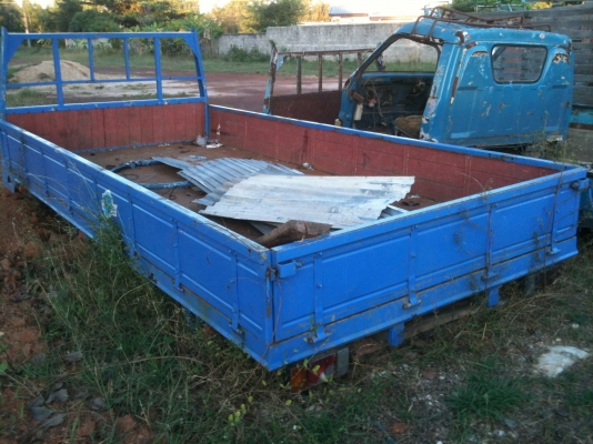 กระบะคาร์โก้. Isuzu. Npr. 4.3 เมตร กระบะคาร์โก้. Isuzu. Npr. 4.3 เมตร