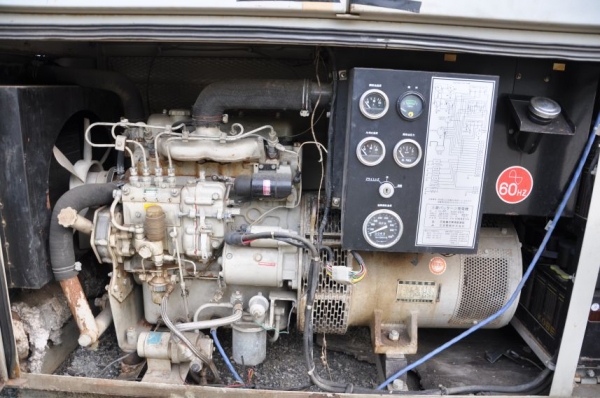 ขาย ตู้ปั่นไฟMITSUBISHI PG40F นำเข้าญี่ปุ่นยังไม่เคยใช้ในไทย ขาย160,000บาทเท่านั้น!!!