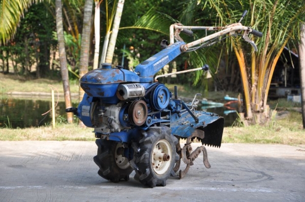 ขาย รถพรวนดิน นำเข้าญี่ปุ่น พร้อมใช้ ขาย15,000บาท เท่านั้น!!