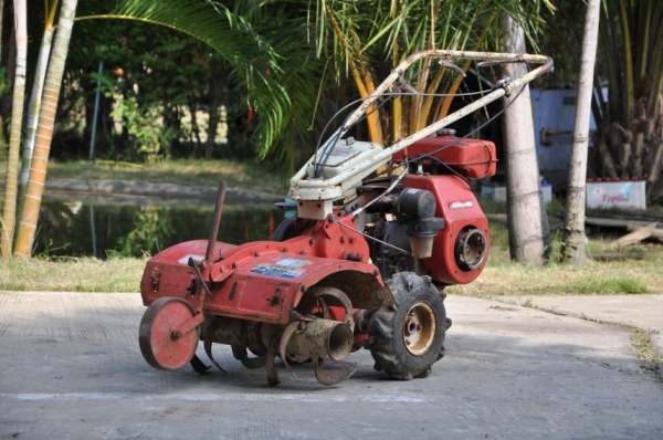 ขาย เครื่องพรวนดินKUBOTA นำเข้าญี่ปุ่น ใช้งานง่าย 13,000บาท