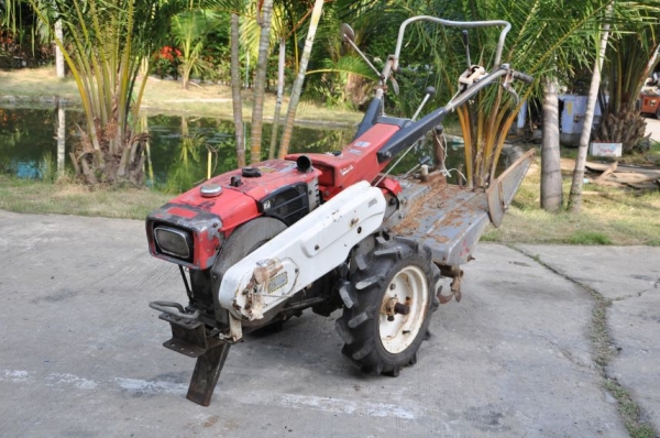 ขายรถไถ MITSUBISHI 7แรง พร้อมโรตารี่พรวนดิน มีเกียร์สโลว์ ขาย26,000บาท!!