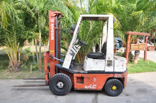 ขาย FORKLIFT NISSAN 1.5ตัน สภาพสวยเดิมจากญี่ปุ่น พร้อมใช้ขาย115,000บาท!!!