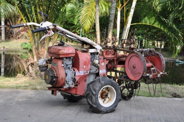 ขายเครื่อง ตีฟางMITSUBISHI สภาพสวยเดิมจากญี่ปุ่น ราคาถูก19,500เท่านั้น