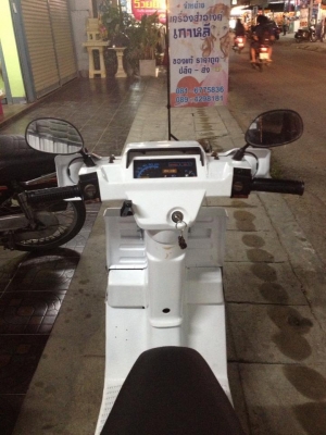 Honda Gyro-x รถ 3 ล้อ สีขาว สภาพเยี่ยม