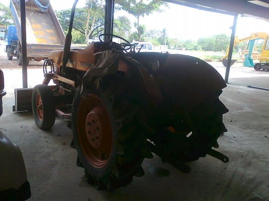 ขายด่วน!..รถไถ KUBOTA ZL2600 ใช้งานดี มีใบดันหน้า.