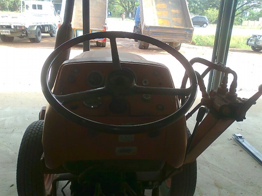 ขายด่วน!..รถไถ KUBOTA ZL2600 ใช้งานดี มีใบดันหน้า. ขายด่วน!..รถไถ KUBOTA ZL2600 ใช้งานดี มีใบดันหน้า.