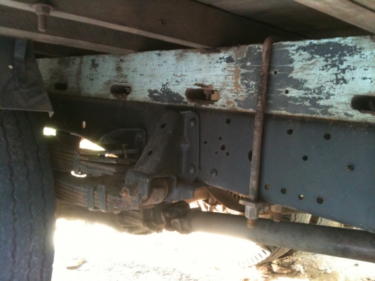 Isuzu. Npr. 115. แรง Isuzu. Npr. 115. แรง