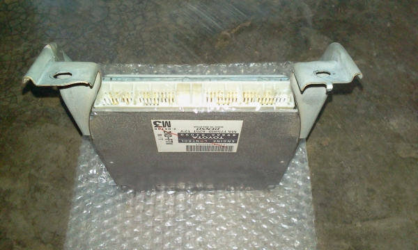 ขาย กล่อง ECU Tiger D4D 03 ของแท้ติดรถศูนย์โตโยต้า สภาพ99.9\%ครับ ขาย กล่อง ECU Tiger D4D 03 ของแท้ติดรถศูนย์โตโยต้า สภาพ99.9\%ครับ