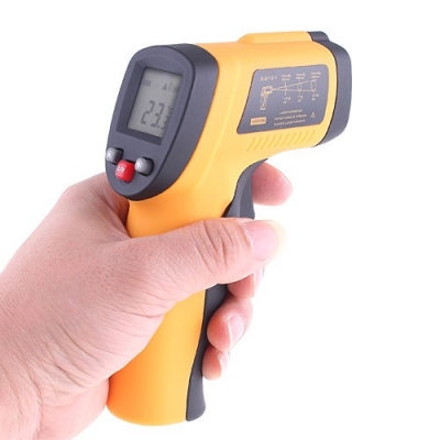 ปืนวัดอุณหภูมิ Infrared Thermometer วัดได้ 550 C