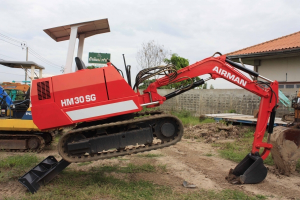 ต้องการขายรถแม็คโค AIRMAN HM30SG-2 (เทียบเท่า PC30) รถนอกญี่ปุ่น ทำสีแล้ว พร้อมใช้งาน 086-7757900