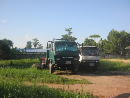 ขายรถ 10 ล้อ 1 เพลา NISSUN UD 220 HP