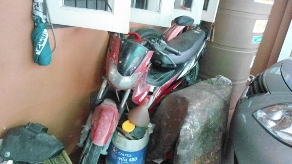 มีรถจักรยานยนต์ขายใครสนใจติดต่อได้ที่ 087 9956110