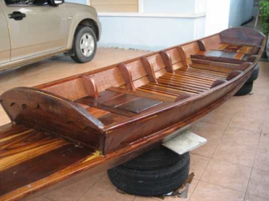 ขายเรือเข็มต่อใหม่ ไม้ตะเคียนทอง สภาพใหม่ นั่งสบาย