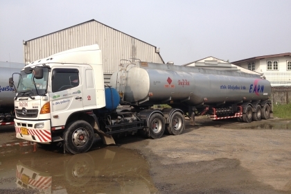 ((ขาย)) รถน้ำมัน Hino series 5 พร้อมหาง มี Bottom load