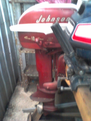 เครื่องติดท้าย USA. 9 HP ขายตามสภาพ