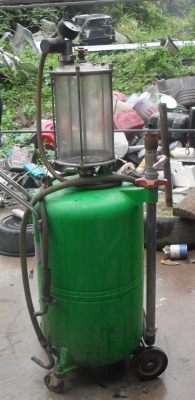 เครื่องเปลี่ยนถ่ายน้ำมันเครื่อง