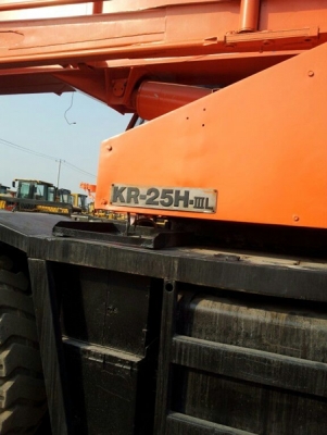 ขายรถเครนkato KR-25H-3L