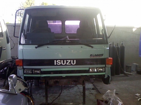 มีรถหกล้อดั้มพ์ขาย มีอะไหล่หกล้อสิบล้อขาย