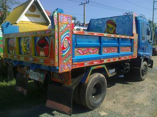 ISUZU DECA 195 HP 6HE1 หกล้อดั๊มพ์ รุ่นหัวสูง ช่วงล่างใหญ่คัชซีสวยมาก กระบะดั๊มพ์เหล็ก 6 ตันยาว 3.60 เมตร เครื่องแห้งดีแรงดี ภายในครบ แอร์ พวงมาลัยเพาเวอร์ เบรคทริ๊ปฟี้ ยาง 8.25 ขอบ 16 ทะเบียนภาษีครบพร้อมโอนครับ