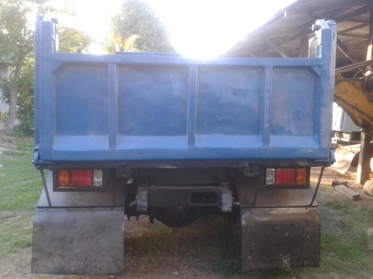 ขาย MITSUBISHI CANTER 115HD