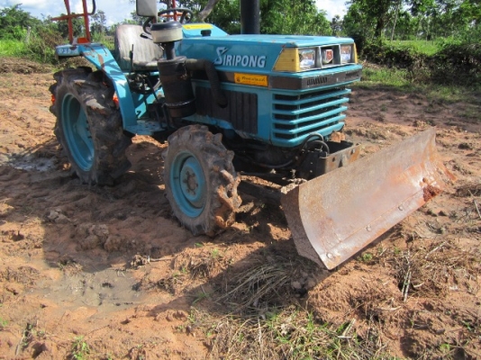 ขายด่วน รถ Kubota L1-22DTM  ดันหน้า+ผาน 5 + ผาน 4