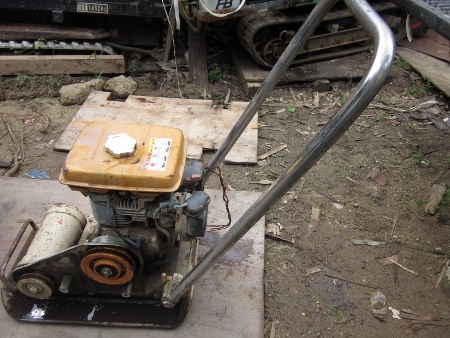 ขาย-เครื่องตบดินสั่นสะเทือนแบบเรียบ MEIWA: EY15D = 8,500 บาทเท่านั้น