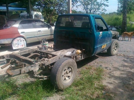 แยกขายหรือซื้อทั้งคันปี89 เดิมทีตั้งใจจะเอามาทำสีแต่ช่างไม่ว่างรอคิวนานขอแยกขายหรือขายทั้งคันก็ได้ ขายเครื่องเกียร์พร้อมเลข25000เครื่องเกียร์รับประกันว่าดีมากๆขายทะเบียนปี89พร้อมเลข9000 เหลือตัวถังและคัสซีและอุปกรที่ติดตัวถัง12000ทุกอย่างใช้ได้ครบรถขี่ได้