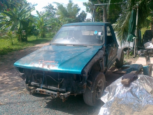 แยกขายหรือซื้อทั้งคันปี89 เดิมทีตั้งใจจะเอามาทำสีแต่ช่างไม่ว่างรอคิวนานขอแยกขายหรือขายทั้งคันก็ได้ ขายเครื่องเกียร์พร้อมเลข25000เครื่องเกียร์รับประกันว่าดีมากๆขายทะเบียนปี89พร้อมเลข9000 เหลือตัวถังและคัสซีและอุปกรที่ติดตัวถัง12000ทุกอย่างใช้ได้ครบรถขี่ได้