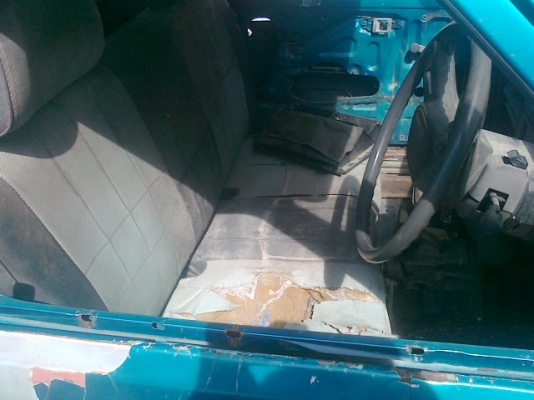 แยกขายหรือซื้อทั้งคันปี89 เดิมทีตั้งใจจะเอามาทำสีแต่ช่างไม่ว่างรอคิวนานขอแยกขายหรือขายทั้งคันก็ได้ ขายเครื่องเกียร์พร้อมเลข25000เครื่องเกียร์รับประกันว่าดีมากๆขายทะเบียนปี89พร้อมเลข9000 เหลือตัวถังและคัสซีและอุปกรที่ติดตัวถัง12000ทุกอย่างใช้ได้ครบรถขี่ได้