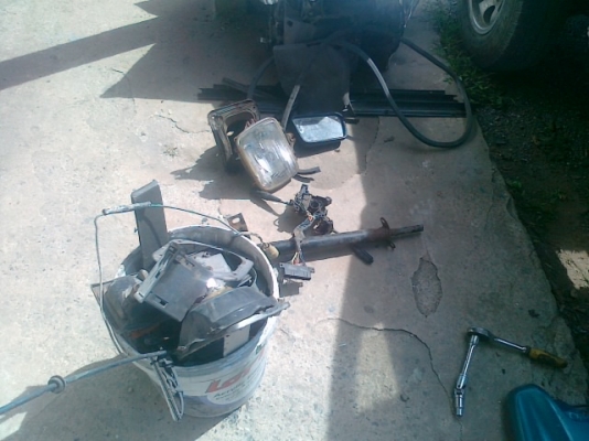 แยกขายหรือซื้อทั้งคันปี89 เดิมทีตั้งใจจะเอามาทำสีแต่ช่างไม่ว่างรอคิวนานขอแยกขายหรือขายทั้งคันก็ได้ ขายเครื่องเกียร์พร้อมเลข25000เครื่องเกียร์รับประกันว่าดีมากๆขายทะเบียนปี89พร้อมเลข9000 เหลือตัวถังและคัสซีและอุปกรที่ติดตัวถัง12000ทุกอย่างใช้ได้ครบรถขี่ได้