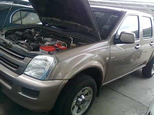 ต้องการขายรถ กะบะ 4 ปะตู / ISUZU ดีแม็ก 2500 CC
