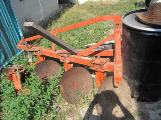 ขายด่วน ผานบุกเบิก 4 ใบ ของตราช้าง Kubota