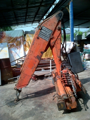 ขายเฮี๊ยบ ปั๊มแรงพร้อมใช้ ยกได้ 3.2 ตัน โทร 084-055-7743