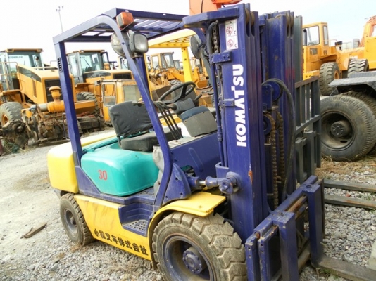 Forklift - KOMATSU 3 ตัน เสาสูง 4 เมตร