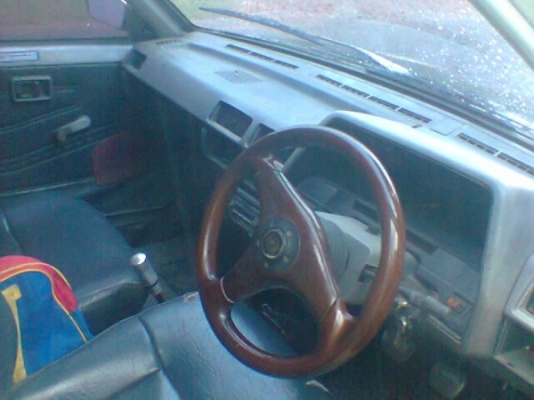 รถฝากขาย เก๋งเท่ๆครับ รถฝากขาย เก๋งเท่ๆครับ