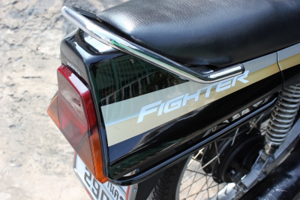 Honda figther 135ccมีทะเบียนพร้อมชุดโอน