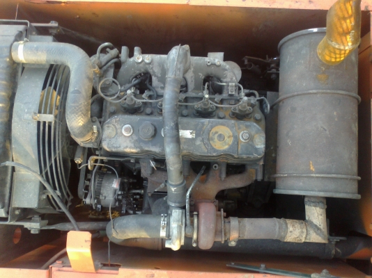 ขายรถขุดเก่านอก HITACHI EX150 ปรับสภาพแล้ว พร้อมใช้งาน