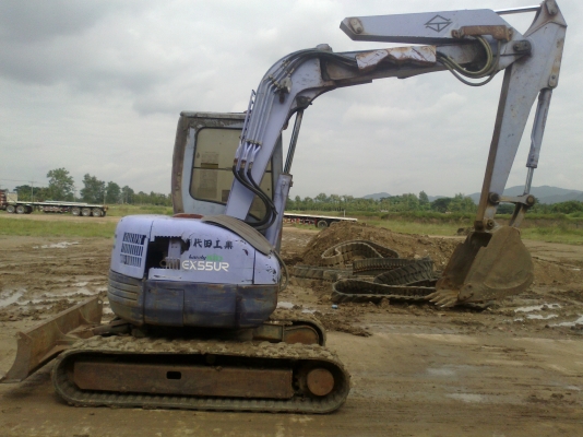 ขายรถขุดเก่านอก HITACHI EX55UR