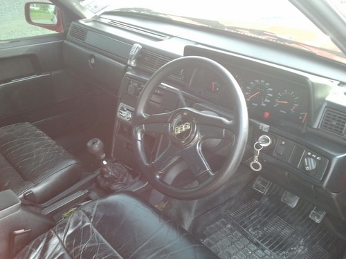 VOLVO 740 GLE ( หน้าแว่น )