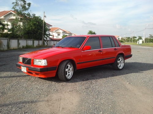 VOLVO 740 GLE ( หน้าแว่น )