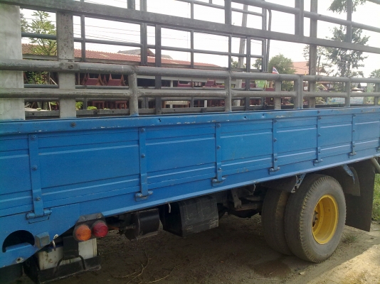 ขาย ISZUZU หกล้อNPR58L ขาย ISZUZU หกล้อNPR58L