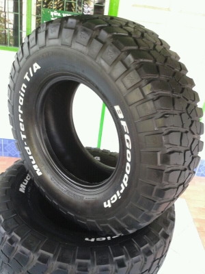 เพื่อนฝากขาย BF KM2 285/75R16 ปี 09